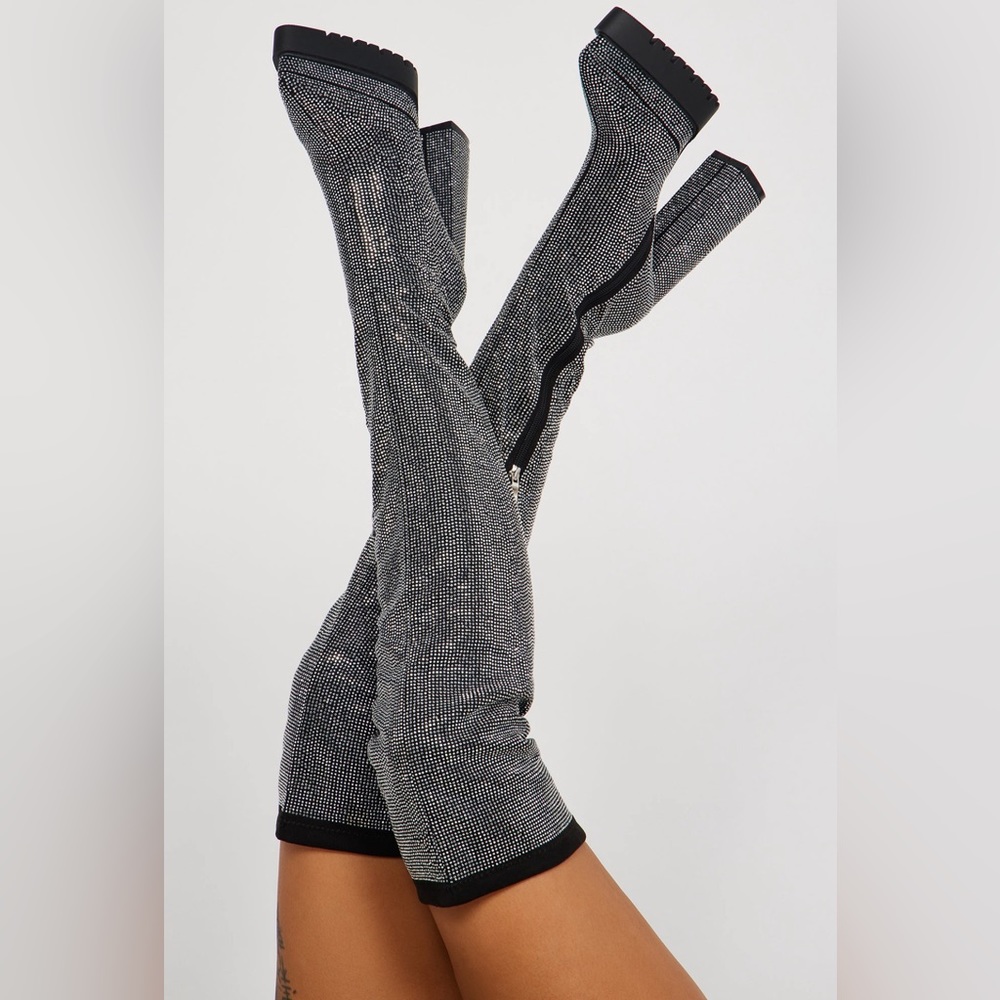 ✨NEW OVER THE KNEE BOOTS✨